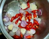 Foto langkah ke 1 dari resep Telur Kuah Praktis.