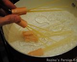 A picture of step 4 of Sausage spaghetti.