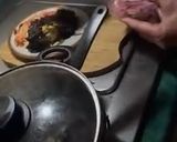 Foto del paso 2 de la receta: Mole almendrado con pollo y arroz rojo