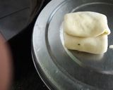 A picture of step 6 of Tadoori cheese Paratha.