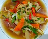 Foto langkah ke 3 dari resep Tumis jamur saus tiram.