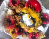 A picture of step 6 of Loaded Waffle Fries (w/meats, beans, chz, jalepeno, sour cream).