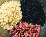 Hình bước làm 1 của món Chè Thập Cẩm Miền Trung