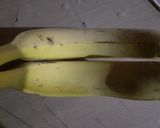 Foto del paso 1 de la receta: Licuado de banana frutilla y leche