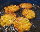 Mais Fritters (Dadar Jagung) Rezeptschritt 6 Foto