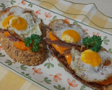 Foto del paso 4 de la receta: Tosta de porra con pimientos de piquillo