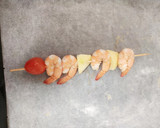 Foto del paso 3 de la receta: Brochetas de langostinos y manzana al Brandy