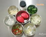 รูปขั้นตอนการทำที่ 1 ของ ยำไข่เยี่ยวม้า