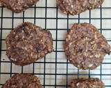 Foto del paso 4 de la receta: Galletas de "gachas" sin azúcares agregados 🍇