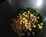 A picture of step 2 of Palak Chole.