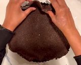 A picture of step 4 of Miso black sesame baked chocolate tart.