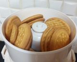 A picture of step 2 of Biscuits Meethi (Swiss roll style).