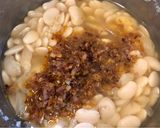 Foto del paso 4 de la receta: Pallares con pernil y lengua