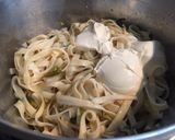 Foto del paso 3 de la receta: Tagliatelle a la Crema Pollo&Polvo Parmesano Ají