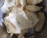 A picture of step 1 of Pineapple jam cookies.