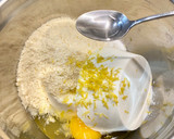 Foto del paso 4 de la receta: Pastel relleno con crema de almendras y queso ricotta