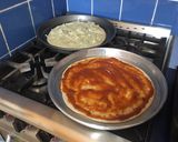 Foto del paso 4 de la receta: Pizza de harina integral y harina blanca