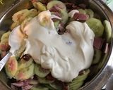 Une image de l'étape 10 de Concombres à la crème,jambon blanc,tomates séchées et basilic frais.