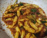 Foto langkah ke 5 dari resep Kids friendly Cumi Balado.