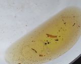 A picture of step 4 of Bhindi Gosht (okra).