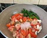 A picture of step 2 of Roasted sunflower seeds chutney.