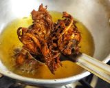 A picture of step 5 of Cabbage Pakoda.