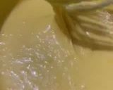 Foto langkah ke 2 dari resep Taro Marble Chiffon Cake.