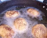 A picture of step 5 of Bread roll.
