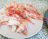Foto del paso 4 de la receta: Gambas con Gabardina de Calabacín