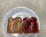 A picture of step 3 of Peanut butter and Jelly.