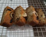 Foto langkah ke 5 dari resep Simple N Moist Banana Cake.