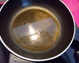 Foto del paso 1 de la receta: Flan de yogur con solo dos ingredientes (sin horno)