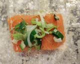 Foto del paso 6 de la receta: Salmón en masa filo con arroz especiado