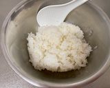A picture of step 1 of Onigiri Waffle.