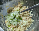 Foto del paso 3 de la receta: Gyozas de gambas con jengibre