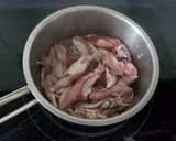 Hình bước làm 3 của món Mực trứng ngào mắm đường