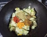 A picture of step 4 of Bread Pakoda.