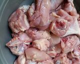 A picture of step 1 of Creamy chicken handi.