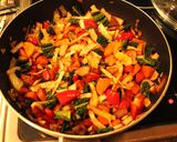 Foto del paso 3 de la receta: Pastón verduroso y delicioso