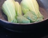 Foto del paso 1 de la receta: Pak Choi gratinado con gambas