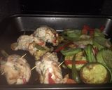 Foto del paso 5 de la receta: Arrolladitos de pollo al horno con verduras