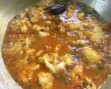 A picture of step 5 of Cauliflower Peas Curry.