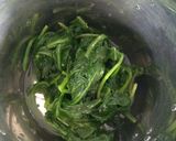A picture of step 2 of Spinach with Cottage Cheese Curry.