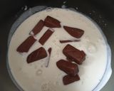 Une image de l'étape 1 de Glace aux milky way 😋 sans oeufs.