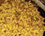 A picture of step 16 of Tikka chicken macroni.