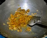 A picture of step 4 of Restaurant-Style Lehsuni Palak.