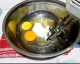 Foto langkah ke 2 dari resep Brownies 2 telur (Base Cake Ultah).