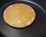Foto langkah ke 3 dari resep Pancake Teflon Simpel.
