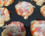Foto langkah ke 5 dari resep Pizza Mini Teflon.