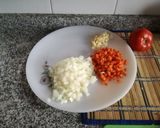 Foto del paso 1 de la receta: Espaguetis con salsa boloñesa
